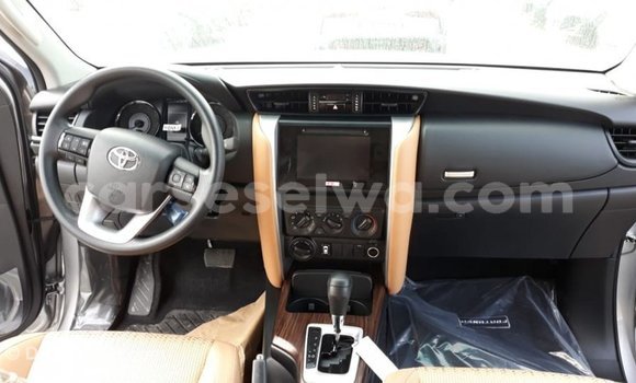 Buy Import Toyota Fortuner Black Car in Import - Dubai in East Mahé Buy Import Toyota Fortuner Black Car in Import - Dubai in East Mahé