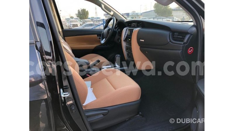 Big with watermark toyota fortuner east mahe import dubai 6280