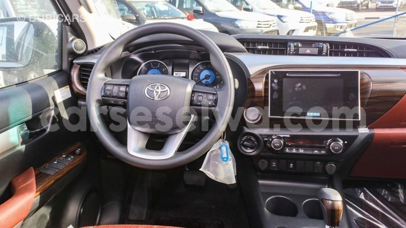 Big with watermark toyota hilux east mahe import dubai 6290