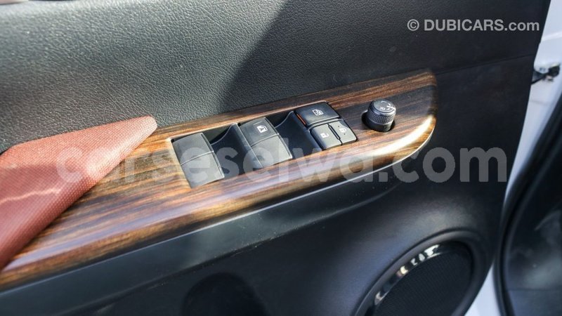 Big with watermark toyota hilux east mahe import dubai 6290