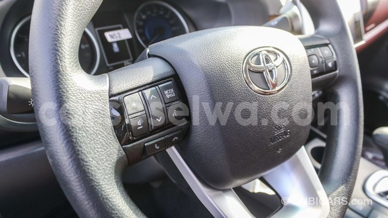 Big with watermark toyota hilux east mahe import dubai 6290
