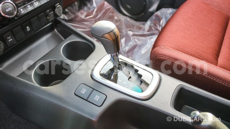 Big with watermark toyota hilux east mahe import dubai 6290