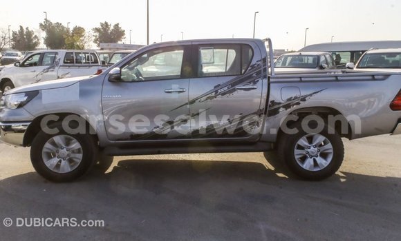 Acheter Import Voiture Toyota Hilux Autre à Import - Dubai, East Mahé Acheter Import Voiture Toyota Hilux Autre à Import - Dubai, East Mahé