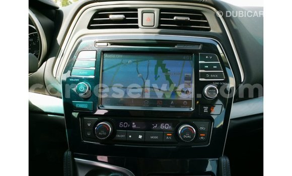 Acheter Import Voiture Nissan Maxima Blanc à Import - Dubai, East Mahé Acheter Import Voiture Nissan Maxima Blanc à Import - Dubai, East Mahé