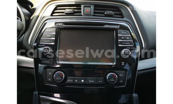 Acheter Import Voiture Nissan Maxima Bleu à Import - Dubai, East Mahé Acheter Import Voiture Nissan Maxima Bleu à Import - Dubai, East Mahé