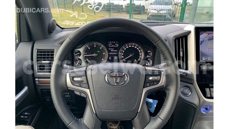 Big with watermark toyota land cruiser east mahe import dubai 6299