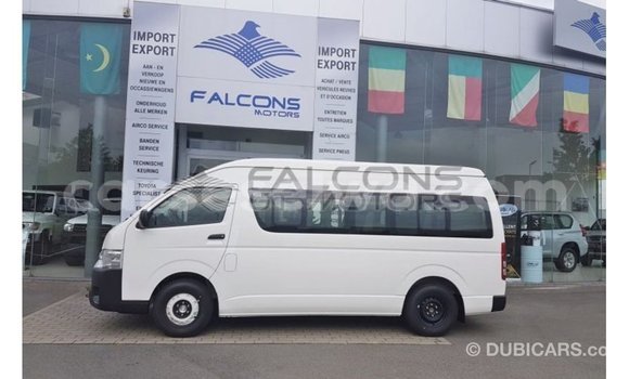 Buy Import Toyota Hiace White Car in Import - Dubai in East Mahé Buy Import Toyota Hiace White Car in Import - Dubai in East Mahé