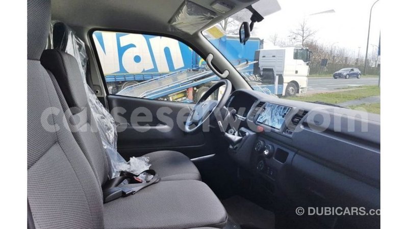 Big with watermark toyota hiace east mahe import dubai 6301