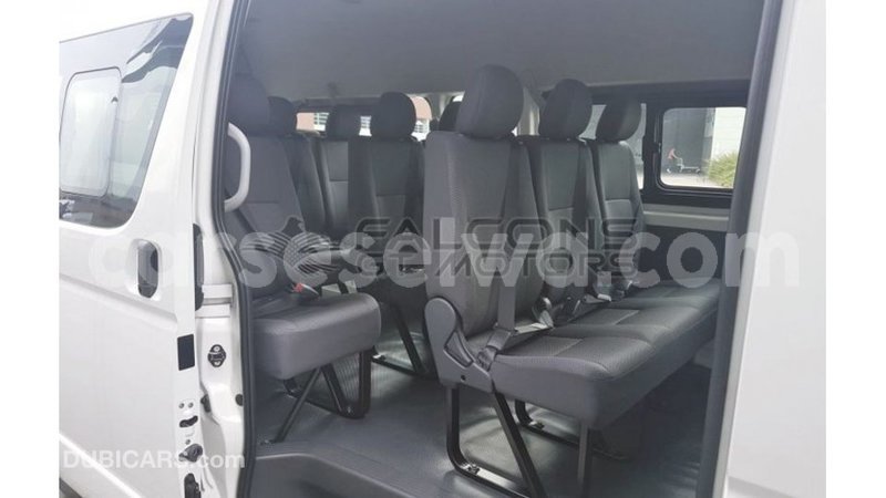 Big with watermark toyota hiace east mahe import dubai 6301
