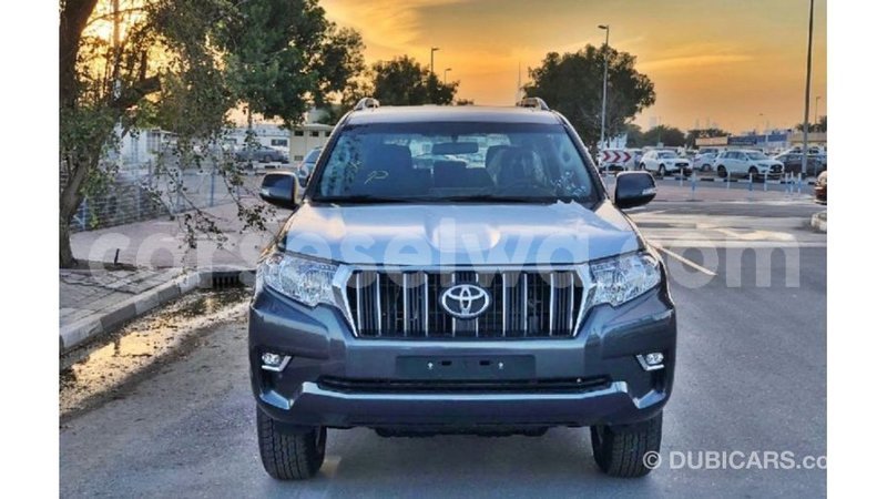 Big with watermark toyota prado east mahe import dubai 6310