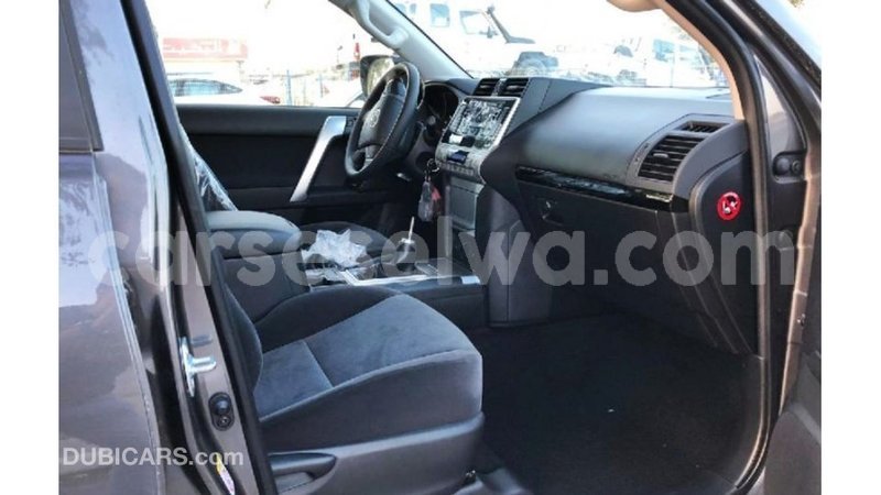 Big with watermark toyota prado east mahe import dubai 6310