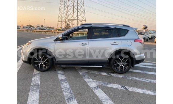 Acheter Import Utilitaire Toyota Ade Autre à Import - Dubai, East Mahé Acheter Import Utilitaire Toyota Ade Autre à Import - Dubai, East Mahé