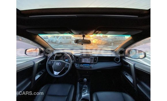 Acheter Import Utilitaire Toyota Ade Autre à Import - Dubai, East Mahé Acheter Import Utilitaire Toyota Ade Autre à Import - Dubai, East Mahé