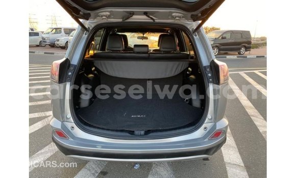 Acheter Import Utilitaire Toyota Ade Autre à Import - Dubai, East Mahé Acheter Import Utilitaire Toyota Ade Autre à Import - Dubai, East Mahé