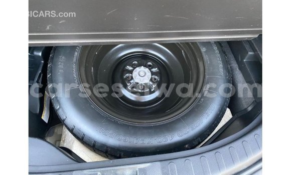 Acheter Import Utilitaire Toyota Ade Autre à Import - Dubai, East Mahé Acheter Import Utilitaire Toyota Ade Autre à Import - Dubai, East Mahé