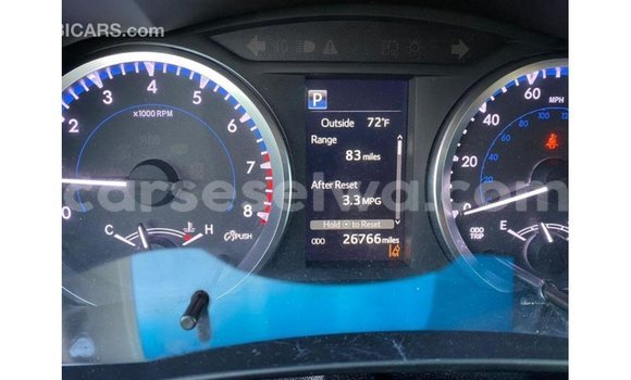 Acheter Import Voiture Toyota Highlander Blanc à Import - Dubai, East Mahé Acheter Import Voiture Toyota Highlander Blanc à Import - Dubai, East Mahé