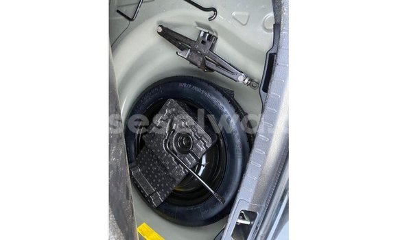 Acheter Import Voiture Toyota Corolla Noir à Import - Dubai, East Mahé Acheter Import Voiture Toyota Corolla Noir à Import - Dubai, East Mahé