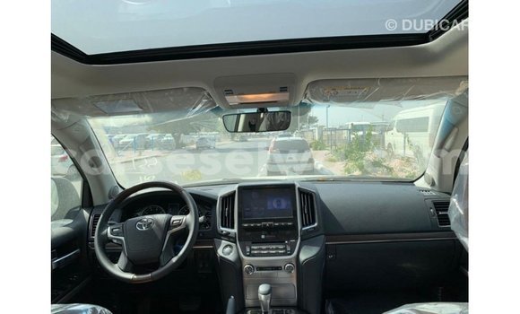 Buy Import Toyota Land Cruiser Black Car in Import - Dubai in East Mahé Buy Import Toyota Land Cruiser Black Car in Import - Dubai in East Mahé