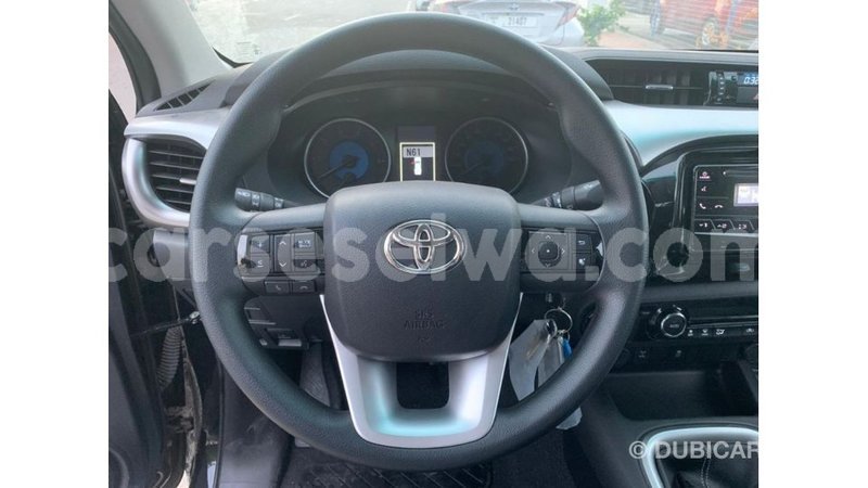Big with watermark toyota hilux east mahe import dubai 6327
