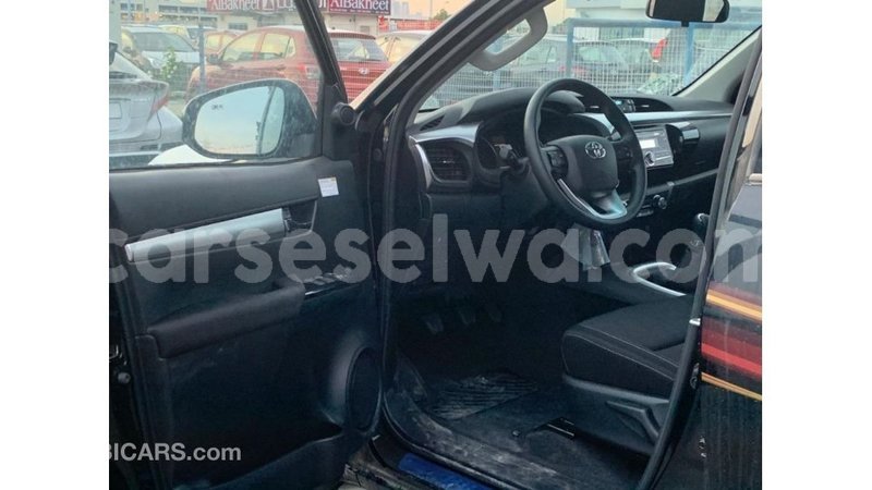 Big with watermark toyota hilux east mahe import dubai 6327