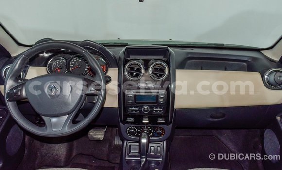 Acheter Import Voiture Renault Duster Blanc à Import - Dubai, East Mahé Acheter Import Voiture Renault Duster Blanc à Import - Dubai, East Mahé