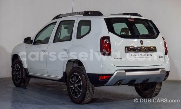 Acheter Import Voiture Renault Duster Blanc à Import - Dubai, East Mahé Acheter Import Voiture Renault Duster Blanc à Import - Dubai, East Mahé