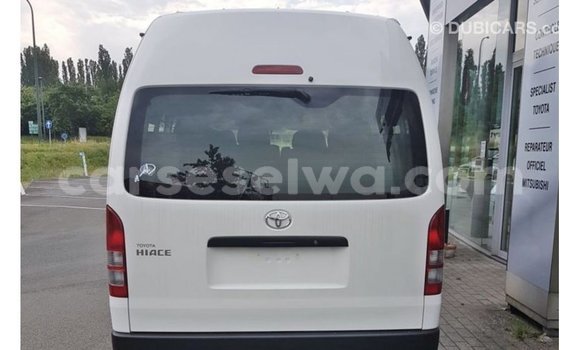 Buy Import Toyota Hiace White Car in Import - Dubai in East Mahé Buy Import Toyota Hiace White Car in Import - Dubai in East Mahé