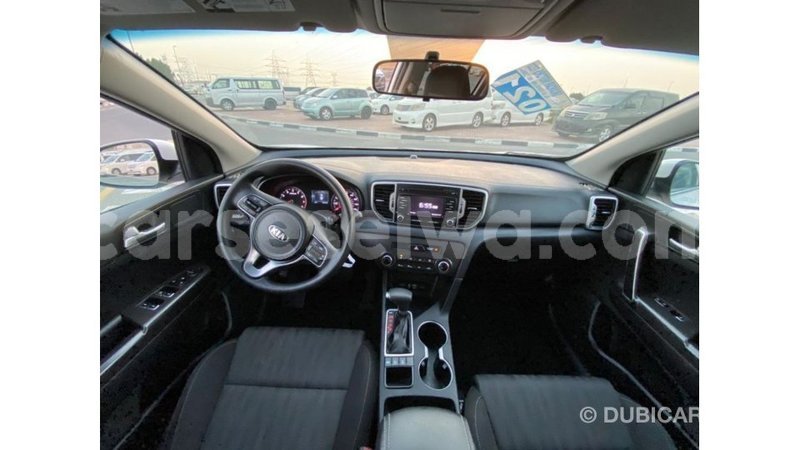 Big with watermark kia sportage east mahe import dubai 6352