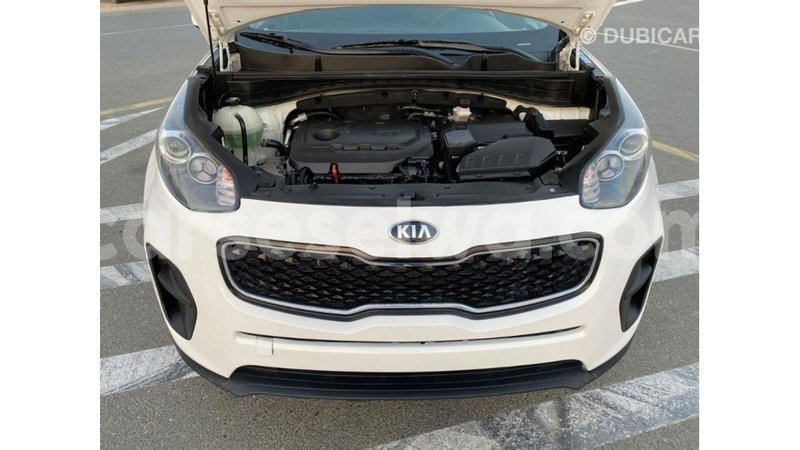 Big with watermark kia sportage east mahe import dubai 6352