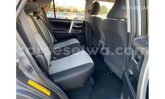 Acheter Import Utilitaire Toyota Ade Autre à Import - Dubai, East Mahé Acheter Import Utilitaire Toyota Ade Autre à Import - Dubai, East Mahé