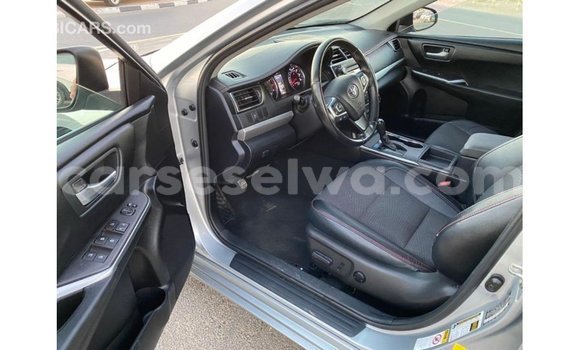 Acheter Import Voiture Toyota Camry Autre à Import - Dubai, East Mahé Acheter Import Voiture Toyota Camry Autre à Import - Dubai, East Mahé