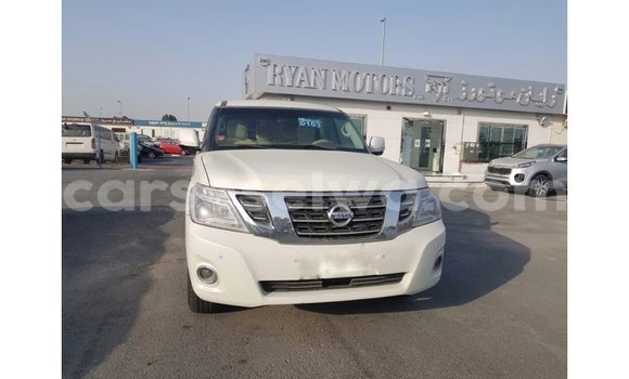 Acheter Import Voiture Nissan Patrol Blanc à Import - Dubai, East Mahé Acheter Import Voiture Nissan Patrol Blanc à Import - Dubai, East Mahé