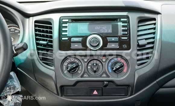 Acheter Import Voiture Mitsubishi L200 Blanc à Import - Dubai, East Mahé Acheter Import Voiture Mitsubishi L200 Blanc à Import - Dubai, East Mahé