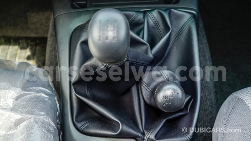 Big with watermark mitsubishi l200 east mahe import dubai 6380