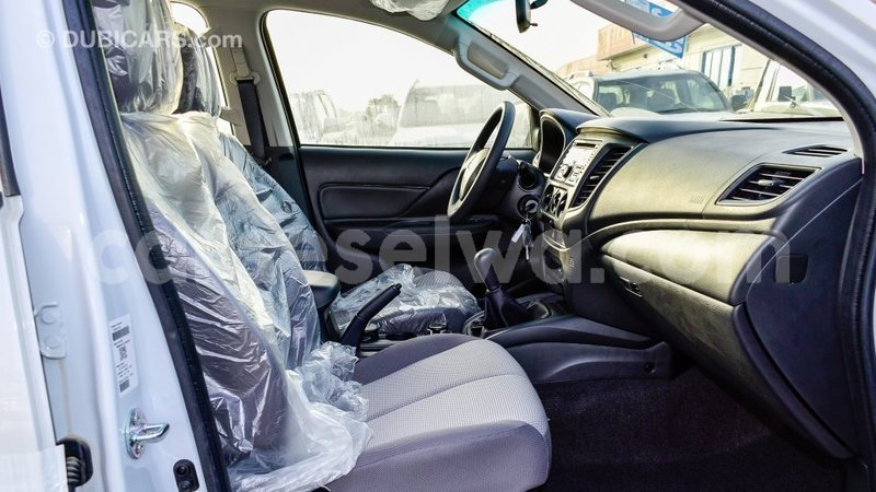 Big with watermark mitsubishi l200 east mahe import dubai 6393