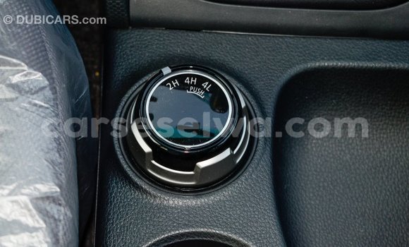 Acheter Import Voiture Mitsubishi L200 Blanc à Import - Dubai, East Mahé Acheter Import Voiture Mitsubishi L200 Blanc à Import - Dubai, East Mahé