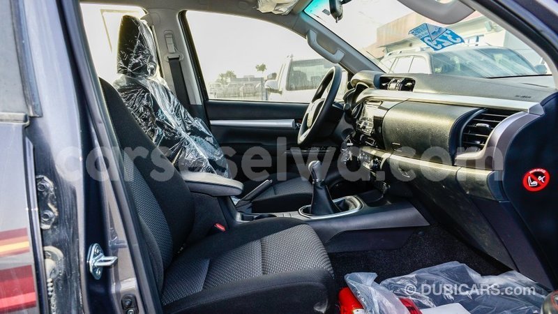 Big with watermark toyota hilux east mahe import dubai 6394