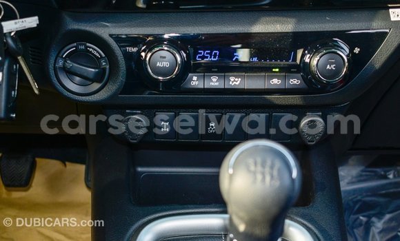 Acheter Import Voiture Toyota Hilux Autre à Import - Dubai, East Mahé Acheter Import Voiture Toyota Hilux Autre à Import - Dubai, East Mahé