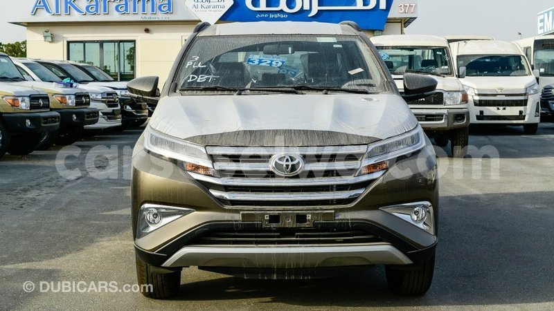 Big with watermark toyota rush east mahe import dubai 6400