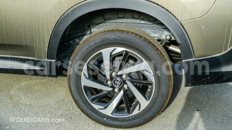 Big with watermark toyota rush east mahe import dubai 6400