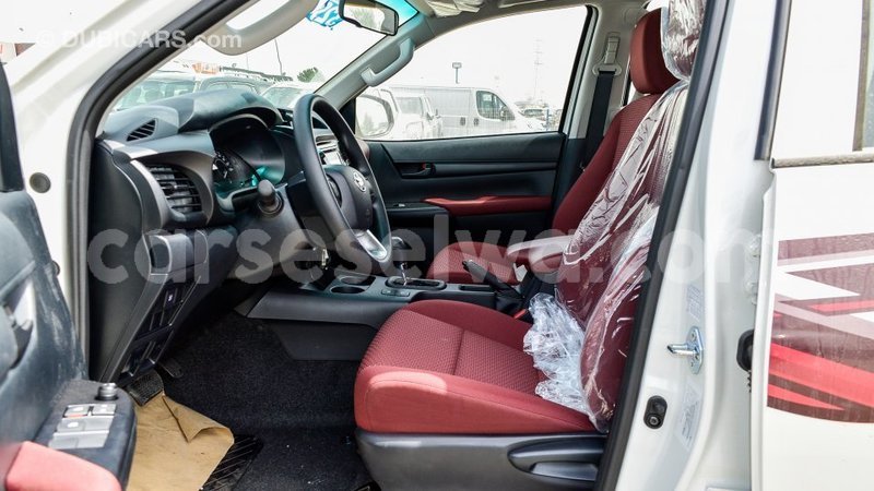 Big with watermark toyota hilux east mahe import dubai 6401