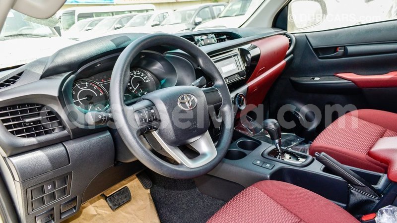 Big with watermark toyota hilux east mahe import dubai 6401