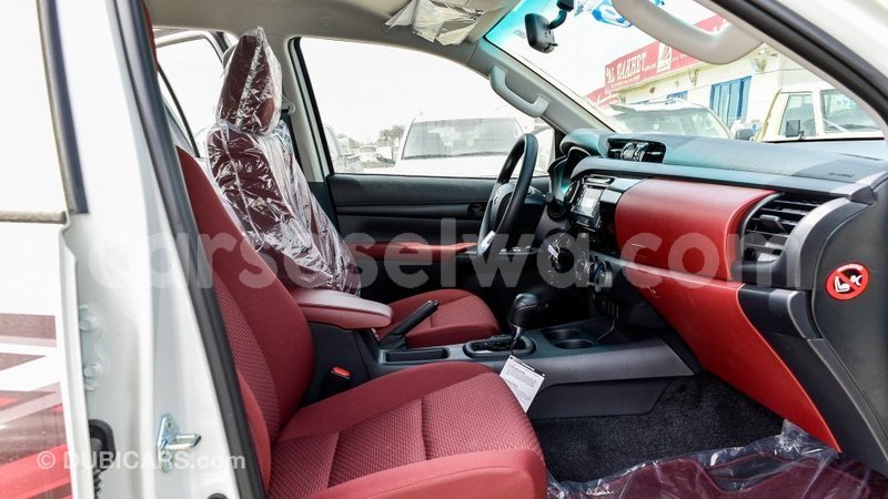 Big with watermark toyota hilux east mahe import dubai 6401