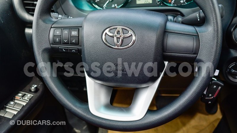 Big with watermark toyota hilux east mahe import dubai 6401