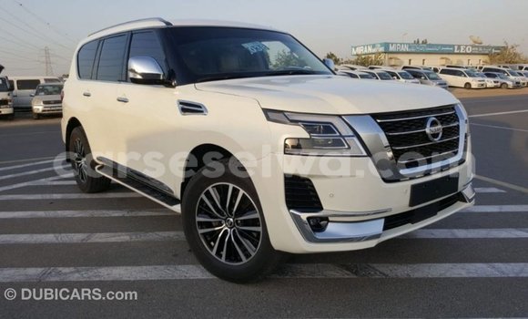 Acheter Import Voiture Nissan Patrol Blanc à Import - Dubai, East Mahé Acheter Import Voiture Nissan Patrol Blanc à Import - Dubai, East Mahé