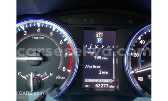 Acheter Import Voiture Toyota Highlander Noir à Import - Dubai, East Mahé Acheter Import Voiture Toyota Highlander Noir à Import - Dubai, East Mahé