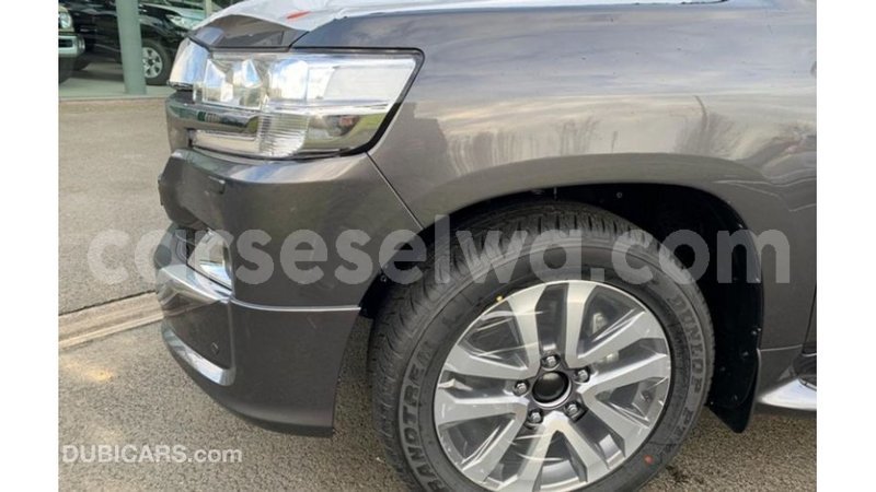 Big with watermark toyota land cruiser east mahe import dubai 6412