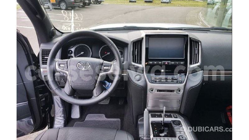 Big with watermark toyota land cruiser east mahe import dubai 6412