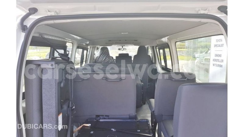 Big with watermark toyota hiace east mahe import dubai 6414