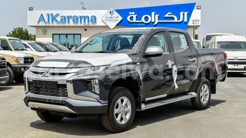 Big with watermark mitsubishi l200 east mahe import dubai 6417